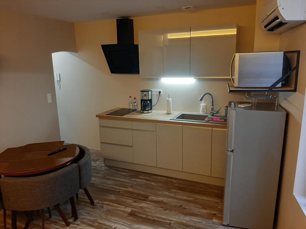 APT T2 COSY de 40 à 50 M2 Idéal pour un déplacement PRO  Les IRIS Bourg-Saint-Andéol Esterno foto