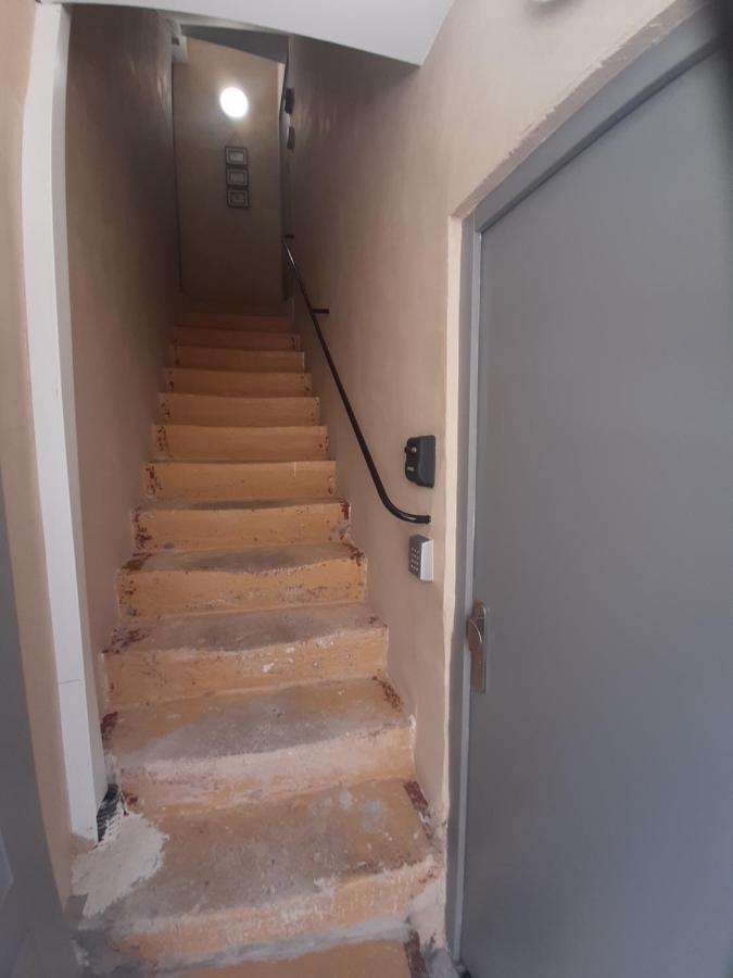 APT T2 COSY de 40 à 50 M2 Idéal pour un déplacement PRO  Les IRIS Bourg-Saint-Andéol Esterno foto