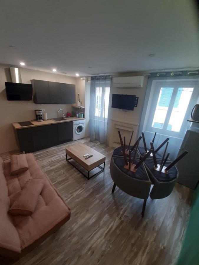 APT T2 COSY de 40 à 50 M2 Idéal pour un déplacement PRO  Les IRIS Bourg-Saint-Andéol Esterno foto