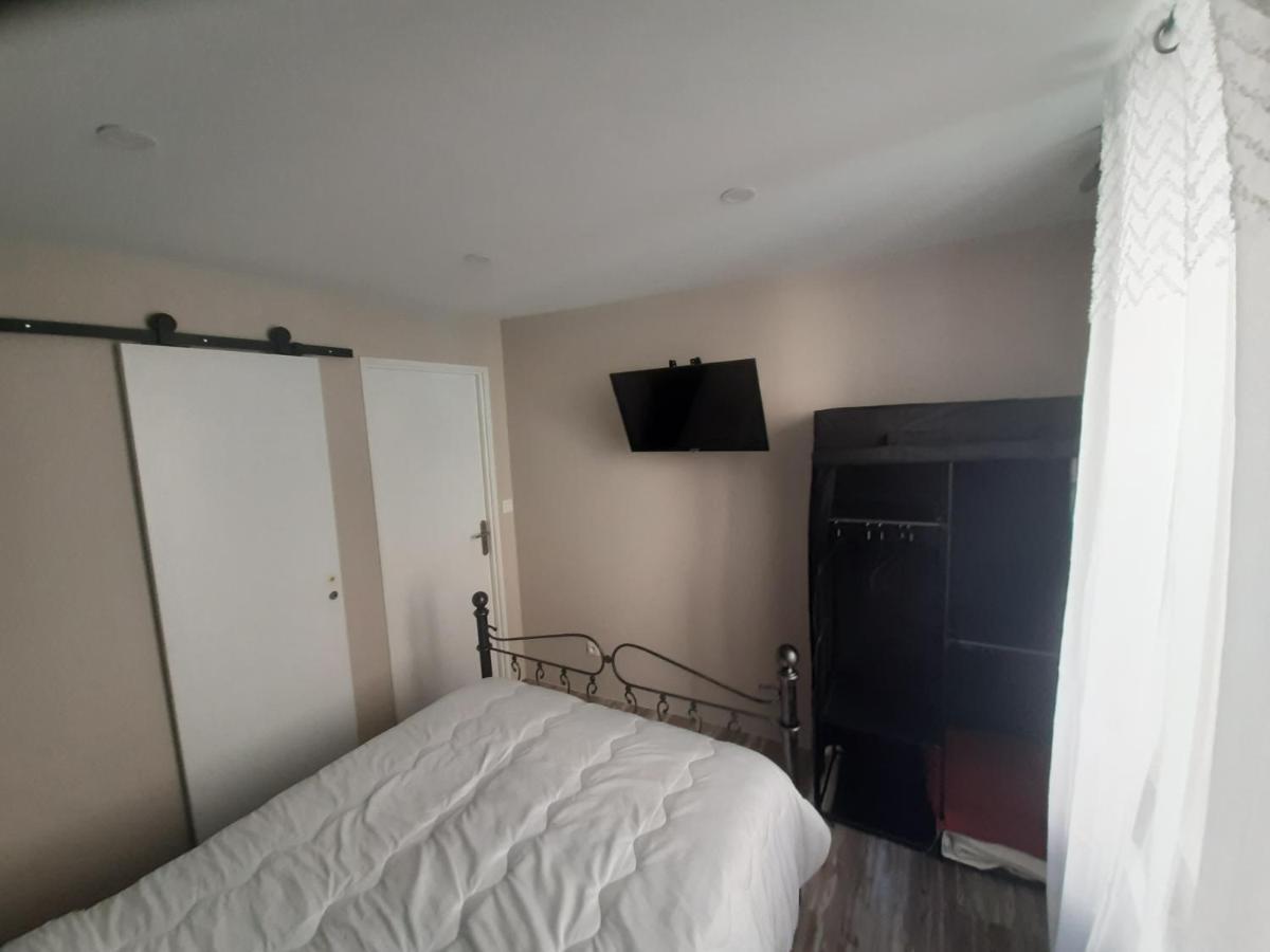 APT T2 COSY de 40 à 50 M2 Idéal pour un déplacement PRO  Les IRIS Bourg-Saint-Andéol Esterno foto
