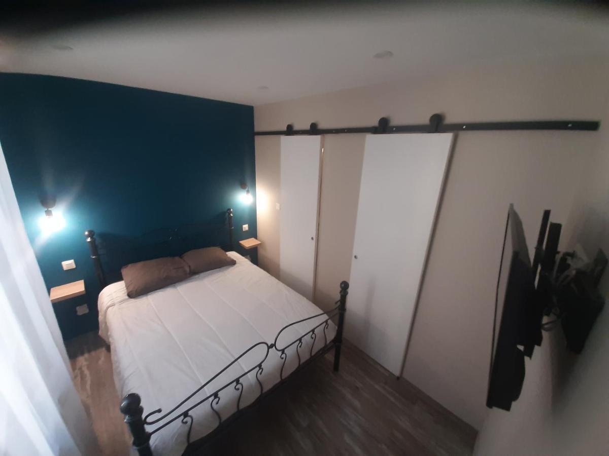 APT T2 COSY de 40 à 50 M2 Idéal pour un déplacement PRO  Les IRIS Bourg-Saint-Andéol Esterno foto