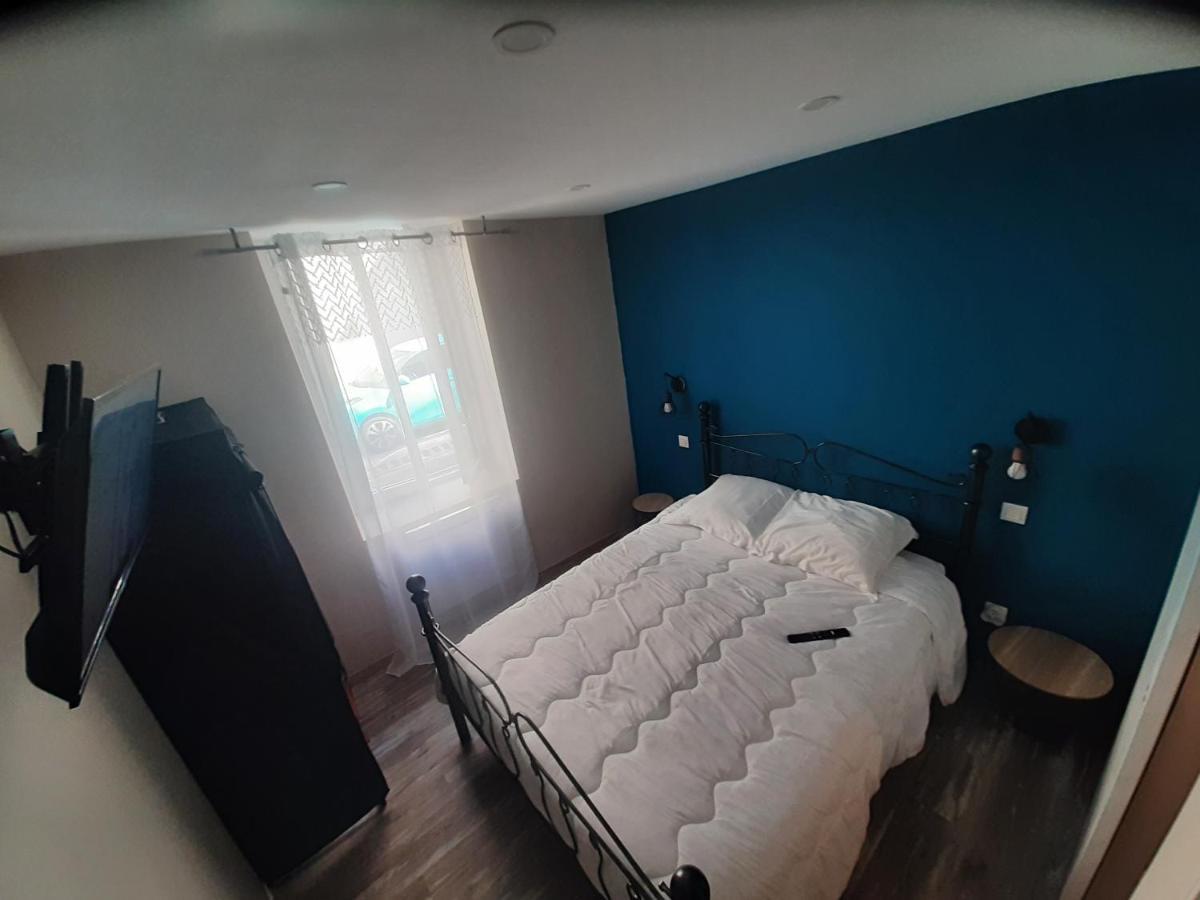 APT T2 COSY de 40 à 50 M2 Idéal pour un déplacement PRO  Les IRIS Bourg-Saint-Andéol Esterno foto