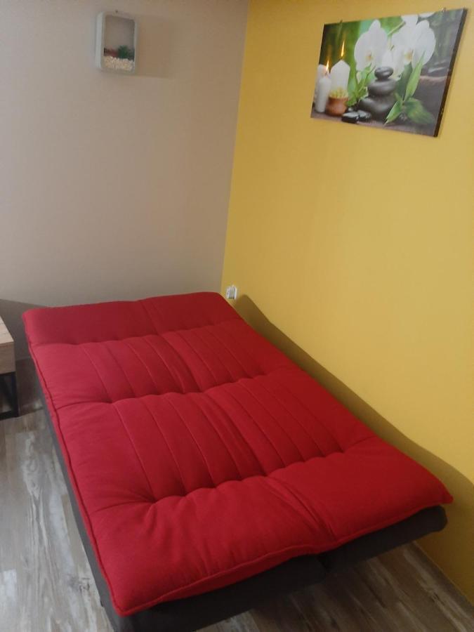 APT T2 COSY de 40 à 50 M2 Idéal pour un déplacement PRO  Les IRIS Bourg-Saint-Andéol Esterno foto